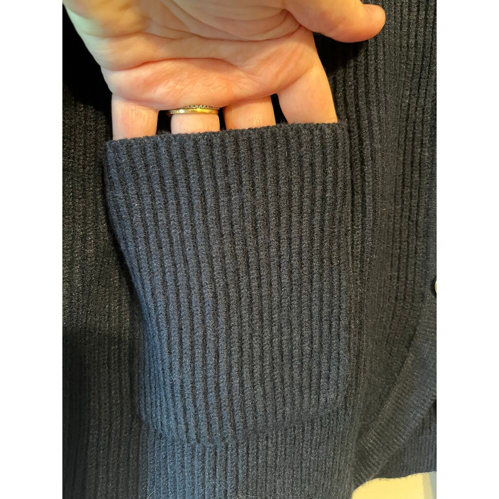 T Tahari Chunky Knit Navy Blue Cardigan Sweater Academia Preppy Nautical Size XL - Picture 3 of 7
